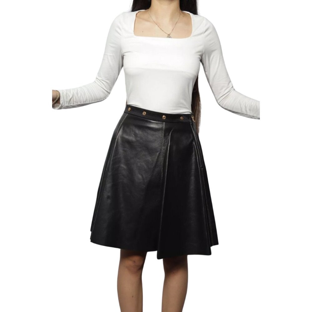 NWT VERSACE Black Pleated Mini Skirt High Waisted 100% Lambskin 2018 Sz 40